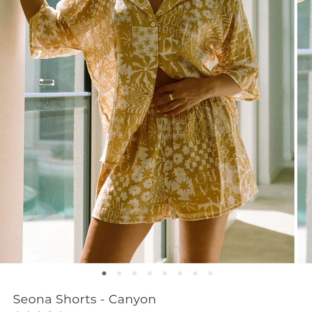 Sabo Skirt Seona Shorts- size small nwt